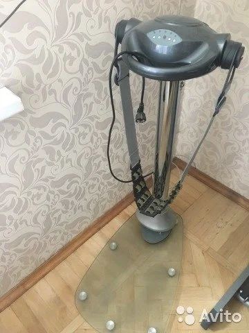 Лот: 15645751. Фото: 1. Вибромассажер на стойке для похудания. Силовые, скамьи, стойки