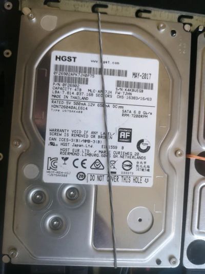 Лот: 23492200. Фото: 1. HDD SATA3 HGST 4Tb, K4KBUEGb. Жёсткие диски (HDD)