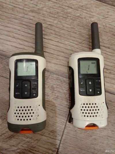 Лот: 18001824. Фото: 1. Рация Motorola tlkr 50. Рации, радиостанции