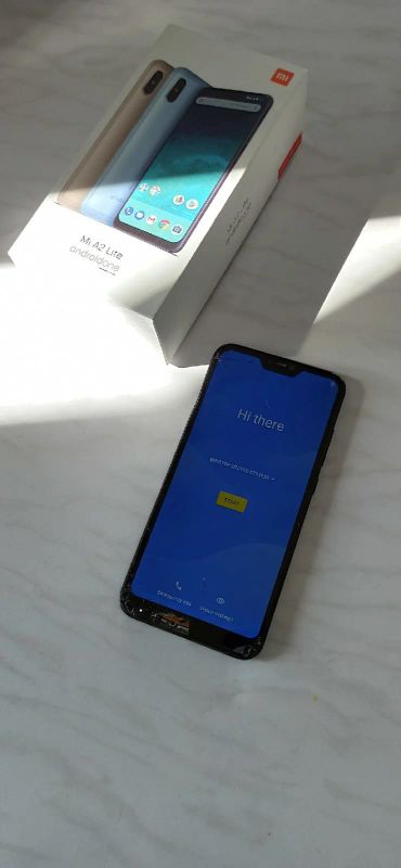 Лот: 16474978. Фото: 1. Xiaomi Mi A2 Lite 32gb. Смартфоны