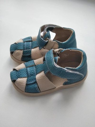 Лот: 9397536. Фото: 1. Кожаные босоножки. Босоножки