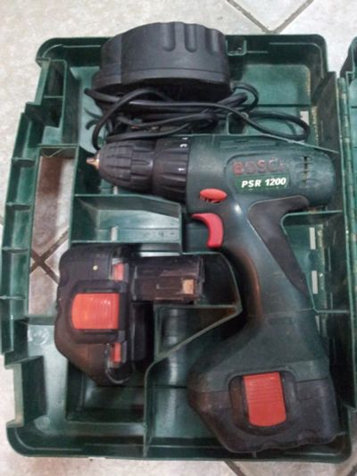 Лот: 4028286. Фото: 1. Продам шуруповерт Bosch PSR 1200... Электроинструмент