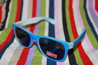 Лот: 4011874. Фото: 1. Очки Ray Ban Синие! Количество... Очки солнцезащитные