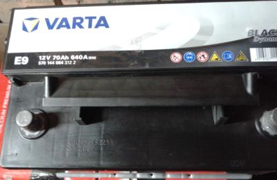 Лот: 8564951. Фото: 1. Аккумулятор (почти новый) Varta... Аккумуляторы