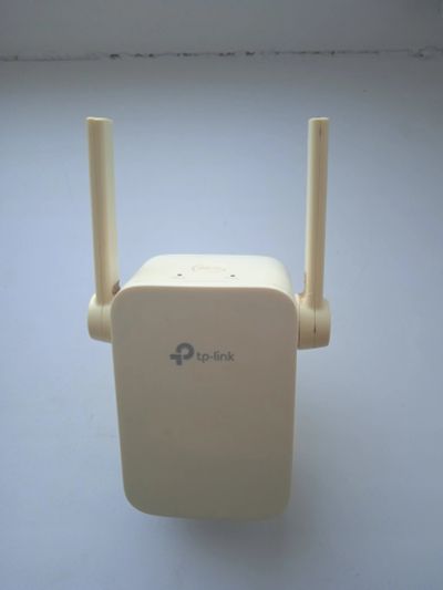 Лот: 22707143. Фото: 1. Усилитель Wi-Fi сигнала Tp-link... Маршрутизаторы (роутеры)