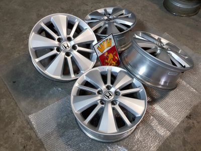 Лот: 13925914. Фото: 1. Honda R17 6.5J ET55 5х114.3 в... Диски
