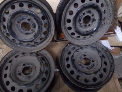 Лот: 6407582. Фото: 1. Штамповка 4x100 r14 стояли на... Диски