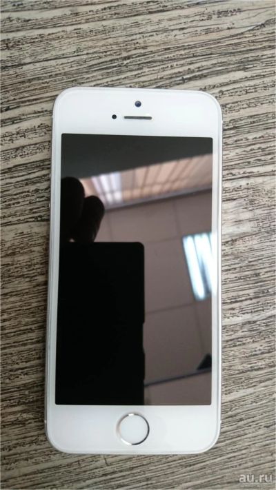 Лот: 8974685. Фото: 1. Iphone 5S 32gb. Смартфоны