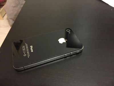 Лот: 6308216. Фото: 1. iPhone 4 32GB. Смартфоны