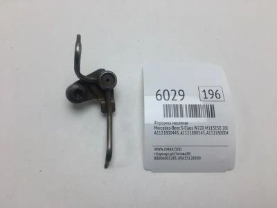 Лот: 20375453. Фото: 1. Форсунка масляная Mercedes-Benz... Двигатель и элементы двигателя