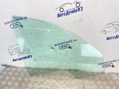 Лот: 25404544. Фото: 1. стекло боковое Skoda Octavia 1Z3. Кузов