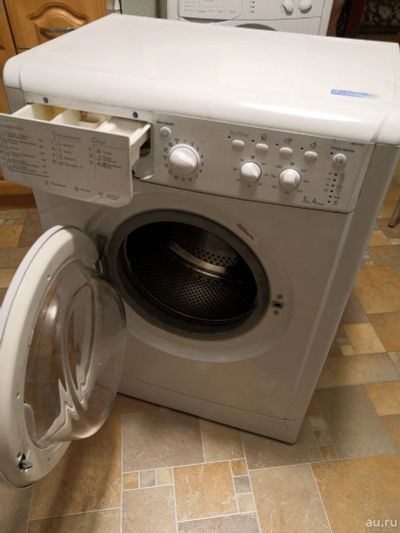 Лот: 14562115. Фото: 1. Стиральная машина Indesit IWSC... Стиральные машины