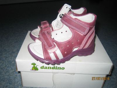 Лот: 7900466. Фото: 1. Новые сандалии Dandino на девочку. Сандалии
