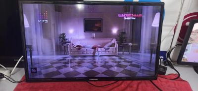 Лот: 17382666. Фото: 1. TV samsung UE32EH4030W(с дефектом... Телевизоры