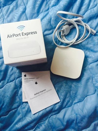 Лот: 10834432. Фото: 1. Airport express от APPLE. WiFi, Bluetooth адаптеры