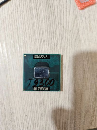 Лот: 20564742. Фото: 1. Процессор intel t9300. Процессоры