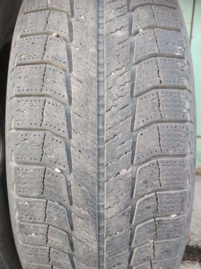 Лот: 16681561. Фото: 1. Michelin Latitude X-ice 225/65... Шины