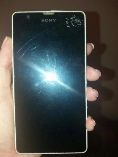 Лот: 9921075. Фото: 1. Sony xperia ZR. Смартфоны