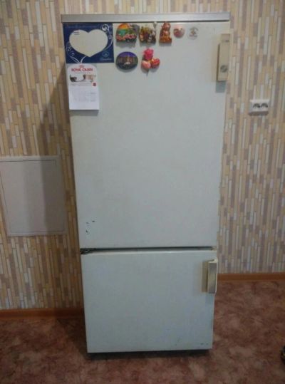 Лот: 7825253. Фото: 1. Холодильник Бирюса. Холодильники, морозильные камеры