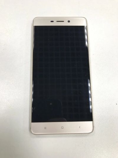 Лот: 14801275. Фото: 1. Xiaomi Redmi 4 16Gb Gold (Б/У... Смартфоны