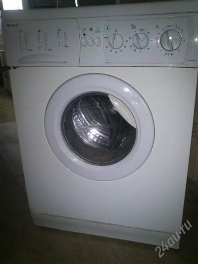 Лот: 2323904. Фото: 1. Стиральная машина Indesit WGD934TX. Стиральные машины