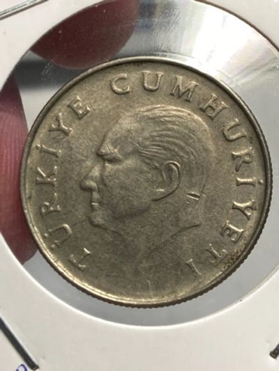 Лот: 19391806. Фото: 1. Турция 50 лир, 1985. Ближний восток