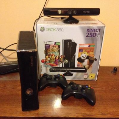 Лот: 5149924. Фото: 1. Приставка X Box 360 250Gb не ломаная... Игровые приставки, консоли