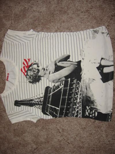 Лот: 7112238. Фото: 1. Футболка Pelican размер S. Футболки, поло, топы, лонгсливы