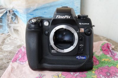 Лот: 16295322. Фото: 1. Fuji s3Pro. Цифровые зеркальные