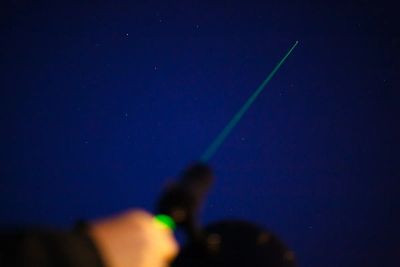 Лот: 4445396. Фото: 1. Лазерная указка зелёная "SDLaser... Другое (сувениры, подарки)