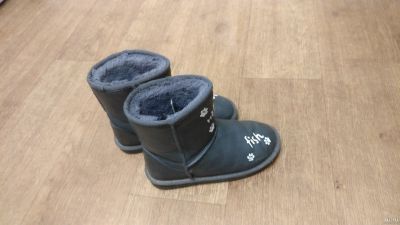 Лот: 18152915. Фото: 1. Угги 34 разм "Keddo" классные... Валенки, угги, унты