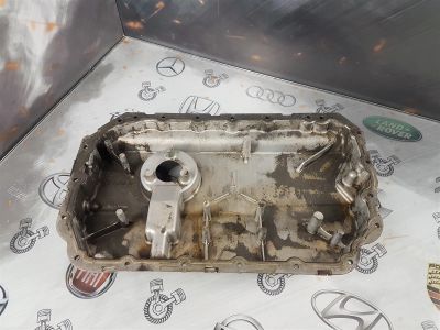 Лот: 23592212. Фото: 1. Поддон Audi A6 BKH, AUK 06E103604G. Двигатель и элементы двигателя