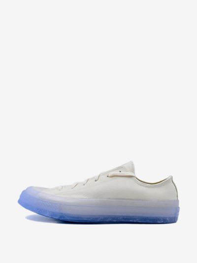 Лот: 25756734. Фото: 1. Кроссовки Converse Chuck Taylor... Другое (одежда, обувь, галантерея)