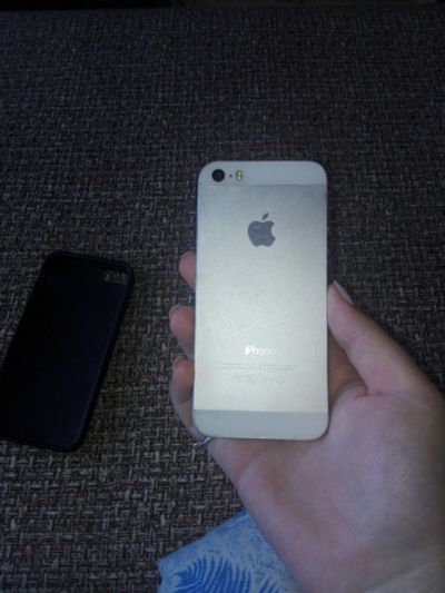Лот: 11960076. Фото: 1. продам iphone 5s. Смартфоны