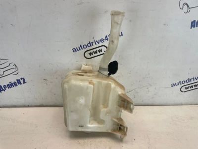Лот: 24591856. Фото: 1. бачок стеклоомывателя Nissan Almera... Двигатель и элементы двигателя
