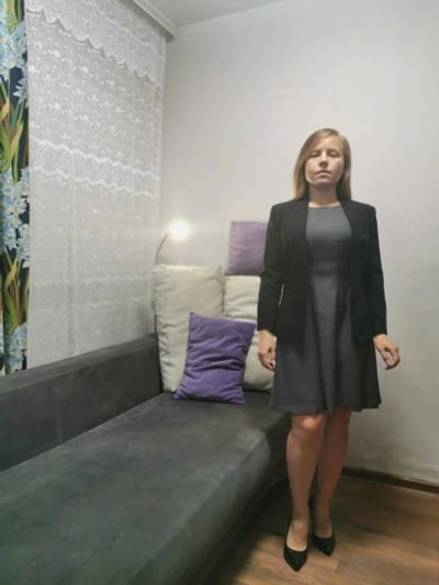 Лот: 16095227. Фото: 1. Платье серое офисное. Платья