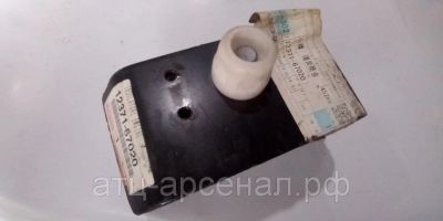Лот: 16255729. Фото: 1. Опора двигателя задняя Прадо 95. Двигатель и элементы двигателя