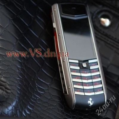 Лот: 949423. Фото: 1. Vertu Ti Ferrari Rosso GOLD. Кнопочные мобильные телефоны