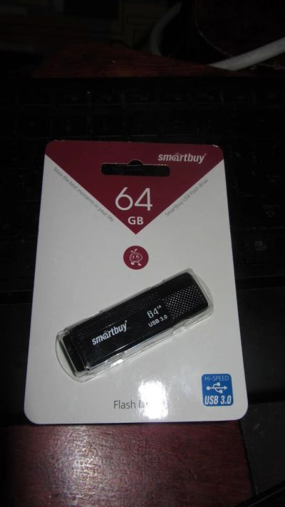 Лот: 9626171. Фото: 1. Флешка USB 64 GB в упаковке новая. USB-флеш карты