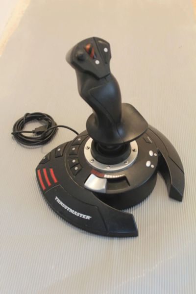 Лот: 11142249. Фото: 1. Джойстик Thrustmaster T.Flight... Рули, джойстики