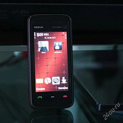 Лот: 1309496. Фото: 1. сотовый NOKIA 5530 ещё на гарантии... Кнопочные мобильные телефоны