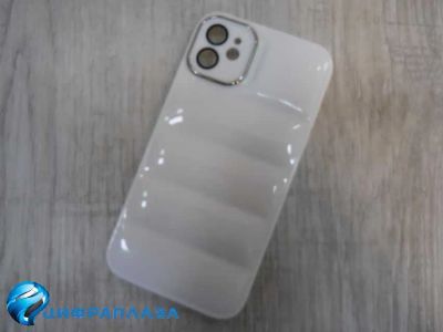 Лот: 20679463. Фото: 1. Чехол силиконовый iPhone 11 дутый... Чехлы, бамперы