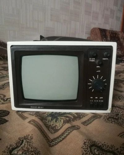 Лот: 15637107. Фото: 1. Телевизор. Телевизоры