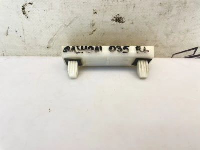 Лот: 25026238. Фото: 1. крепление бампера Nissan Qashqai... Двигатель и элементы двигателя