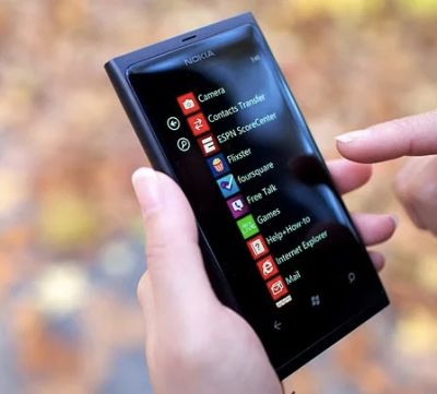 Лот: 3302089. Фото: 1. Nokia Lumia 800. Смартфоны
