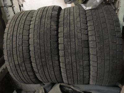 Лот: 12596077. Фото: 1. Шины зимние липучка hankook. Шины