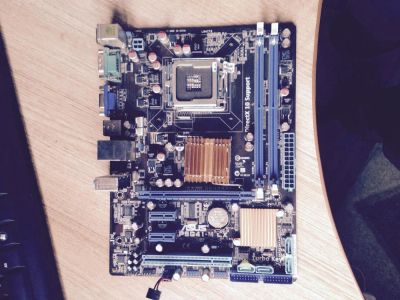 Лот: 4858683. Фото: 1. Материнская плата Asus p5g41-m... Материнские платы