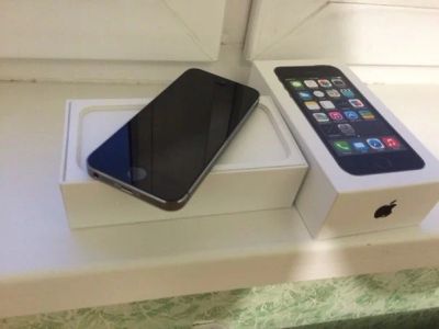 Лот: 4660059. Фото: 1. iPhone 5s 16 Gb бу space grey. Смартфоны