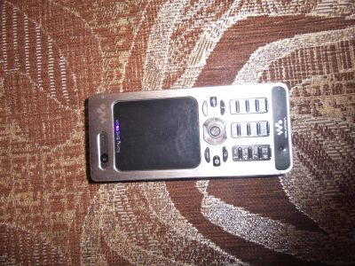 Лот: 3595120. Фото: 1. sony ericson w880i. Смартфоны