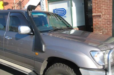 Лот: 6172931. Фото: 1. шноркель toyota land cruiser 100. Детали тюнинга